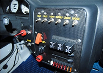 RELÉS, FUSIBLES Y CABLE